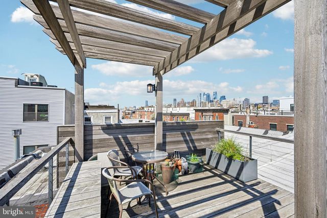 736 CARPENTER ST, Philadelphia, PA 19147