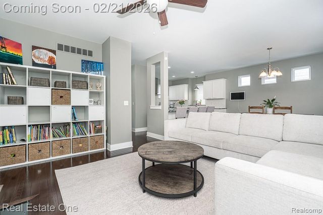 117 N Dorchester Avenue, Royal Oak, MI 48067