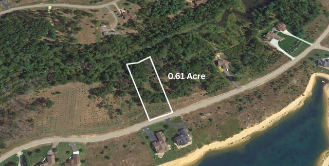 N8038 North Shore Drive, New Lisbon, WI 53950