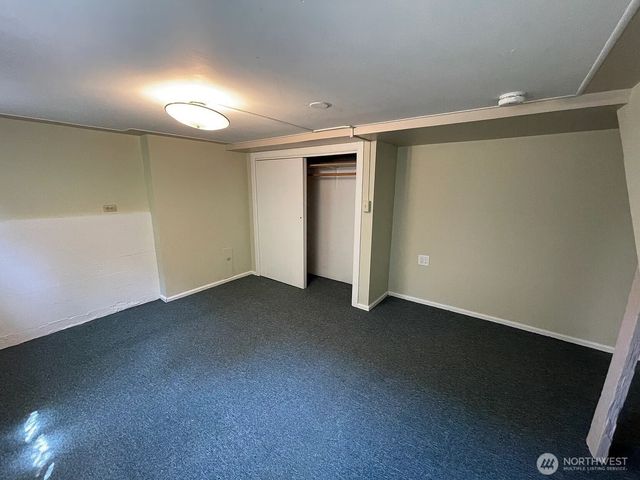 114 Wells Avenue S, Renton, WA 98057