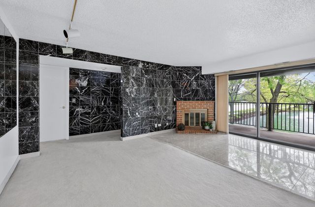 8212 Anchor Drive 508, Woodridge, IL 60517