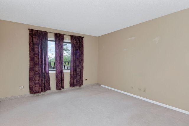 8212 Anchor Drive 508, Woodridge, IL 60517