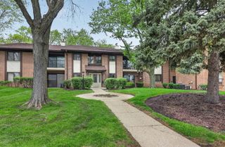 8212 Anchor Drive 508, Woodridge, IL 60517