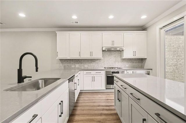 4007 Vickery Glen, Roswell, GA 30075