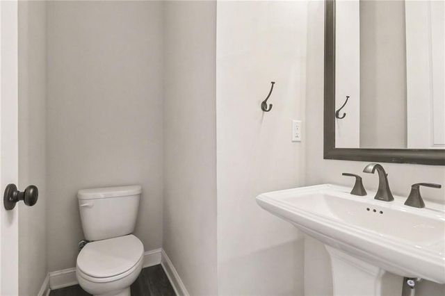 4007 Vickery Glen, Roswell, GA 30075