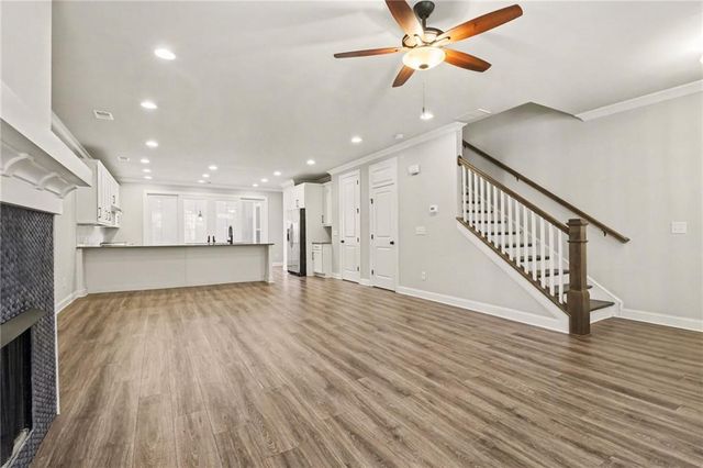 4007 Vickery Glen, Roswell, GA 30075