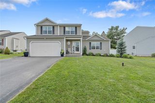 5269 Medasano Circle, Clay, NY 13041