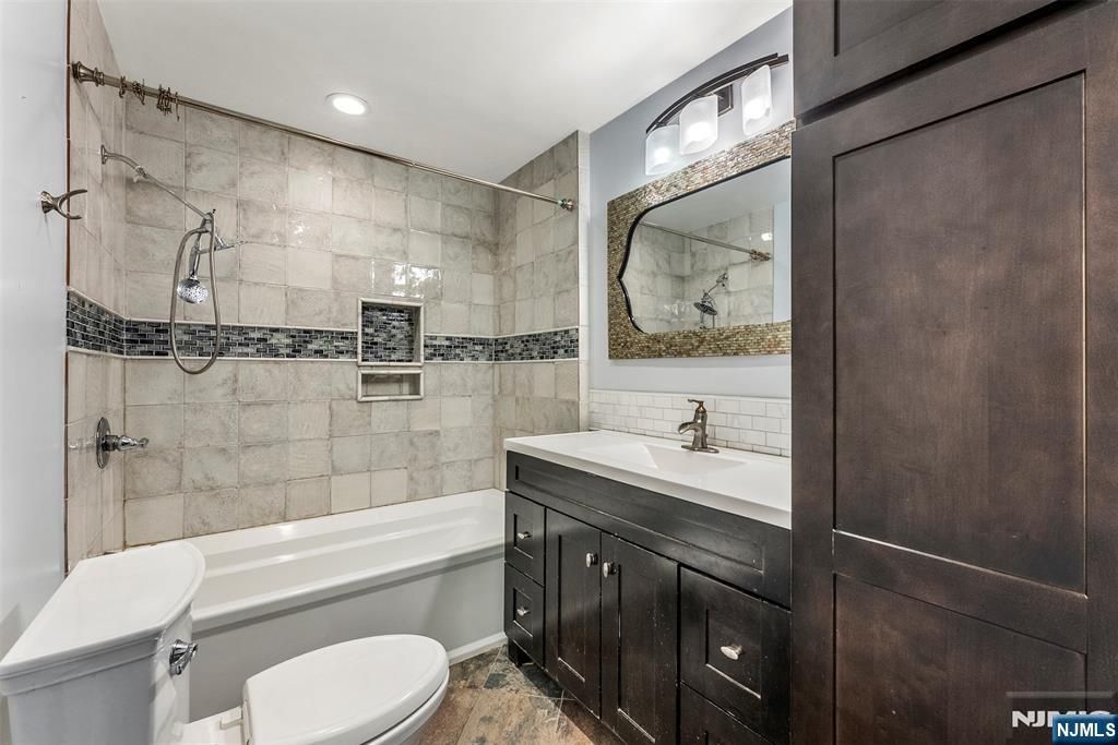 1 Dunn, West Orange, NJ 07052
