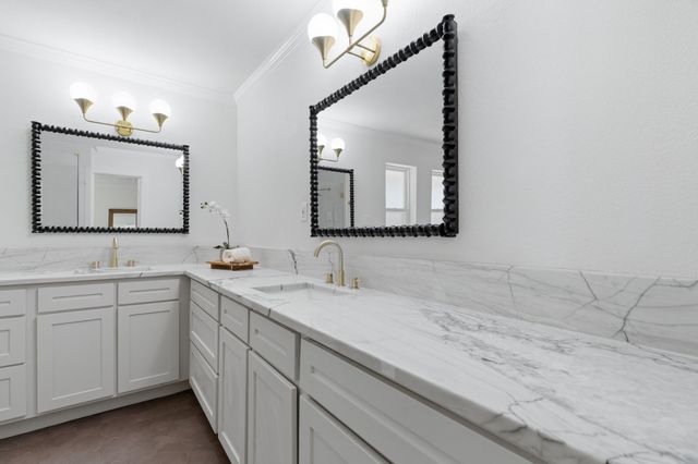 835 Cross Timbers Drive, Double Oak, TX 75077