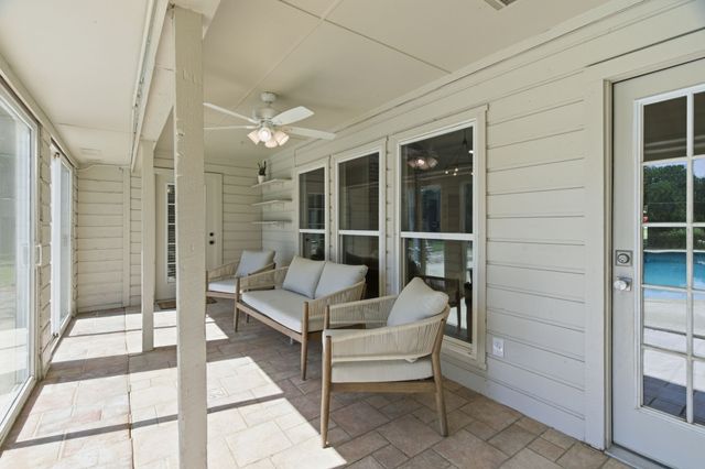 835 Cross Timbers Drive, Double Oak, TX 75077
