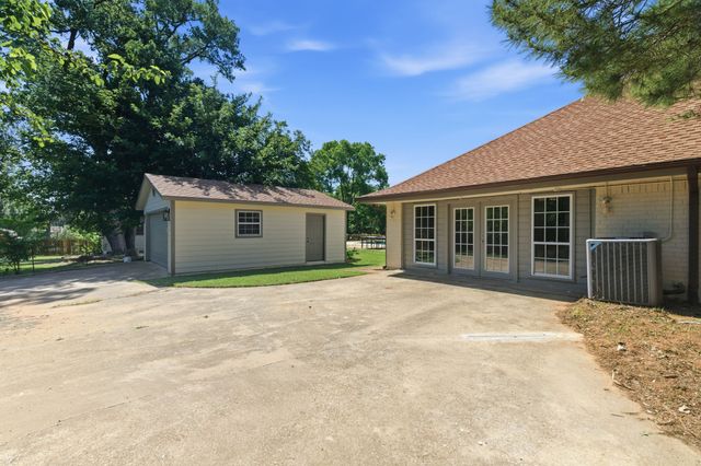 835 Cross Timbers Drive, Double Oak, TX 75077