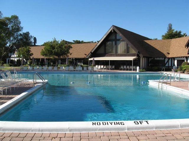 3650 Inverrary Dr 3Q, Lauderhill, FL 33319