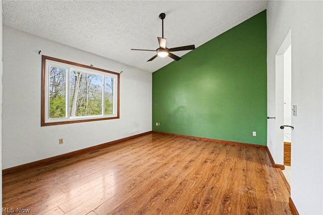 9505 Green Valley Drive, Mentor, OH 44060