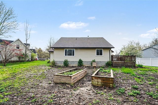 9505 Green Valley Drive, Mentor, OH 44060