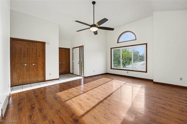 9505 Green Valley Drive, Mentor, OH 44060