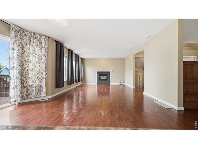 1317 52nd Ave Ct, Greeley, CO 80634