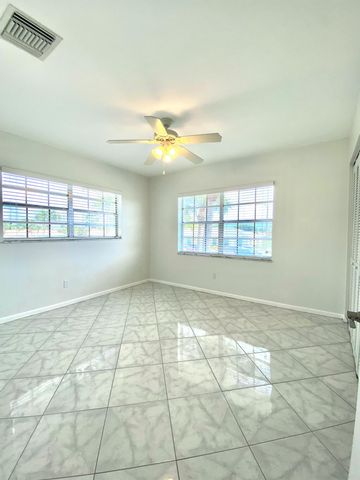 733 High Point Boulevard D2, Fort Pierce, FL 34982
