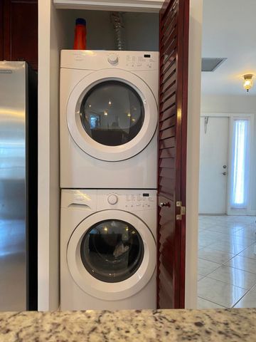 733 High Point Boulevard D2, Fort Pierce, FL 34982