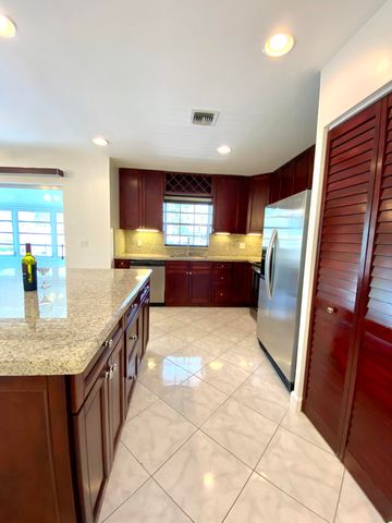 733 High Point Boulevard D2, Fort Pierce, FL 34982