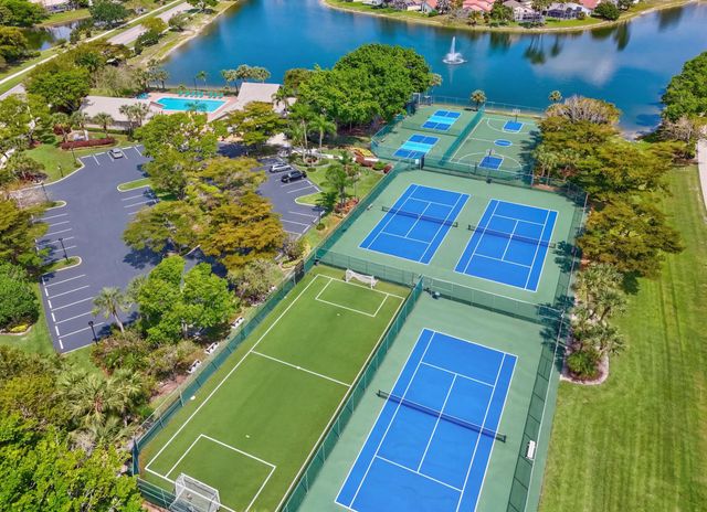 10321 Windswept Place, Boca Raton, FL 33498