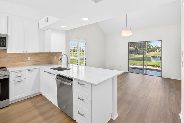 10321 Windswept Place, Boca Raton, FL 33498