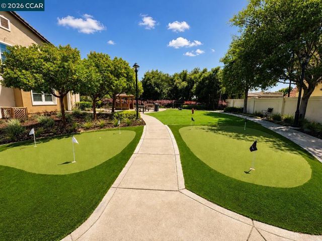 108 Serra Way, San Pablo, CA 94806