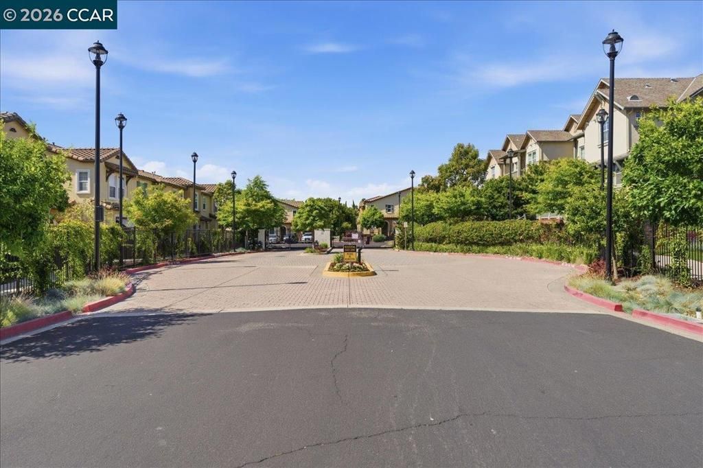 Image 43 of property listing at 108 Serra Way, San Pablo, CA 94806
