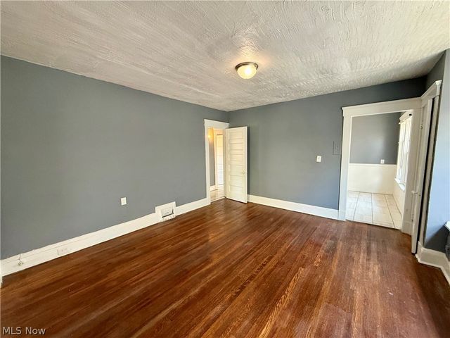 10817 Orville Avenue 2, Cleveland, OH 44106