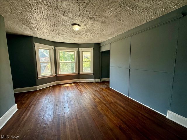 10817 Orville Avenue 2, Cleveland, OH 44106