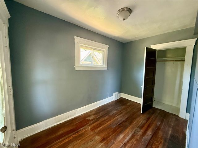 10817 Orville Avenue 2, Cleveland, OH 44106