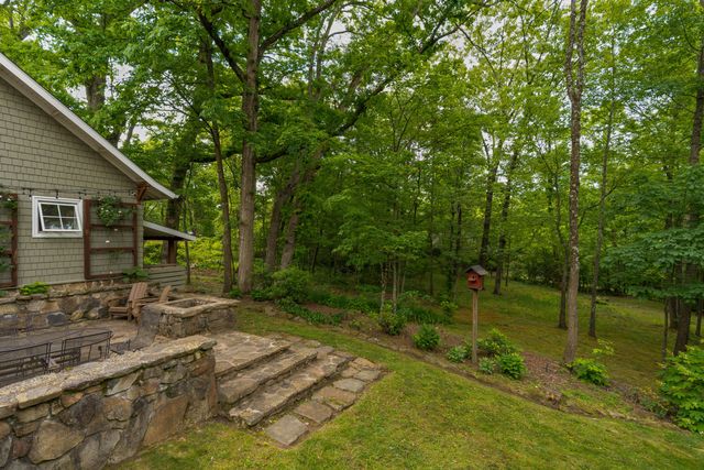 508 Scenic Highway, Lookout Mountain, TN 37350