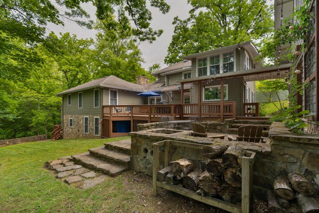 508 Scenic Highway, Lookout Mountain, TN 37350