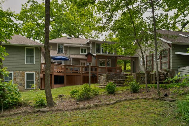 508 Scenic Highway, Lookout Mountain, TN 37350