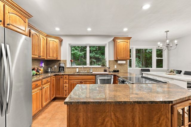 106 Green Road, Bolton, MA 01740