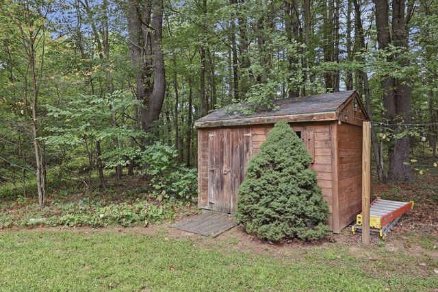 106 Green Road, Bolton, MA 01740