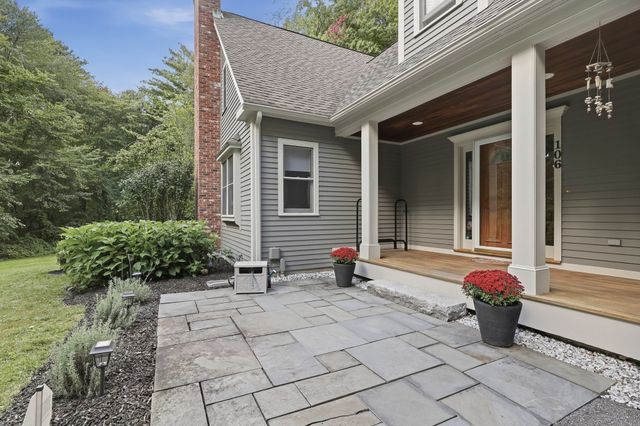106 Green Road, Bolton, MA 01740
