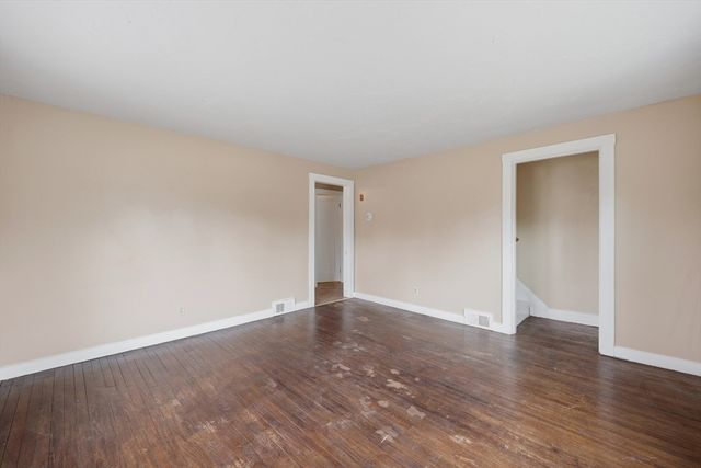 913 Lancaster Street, Leominster, MA 01453