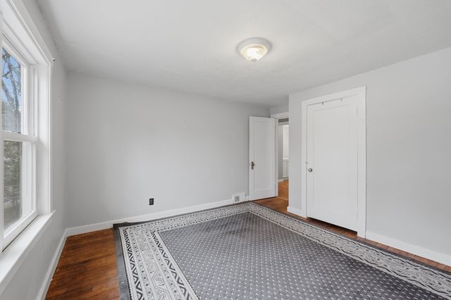 913 Lancaster Street, Leominster, MA 01453