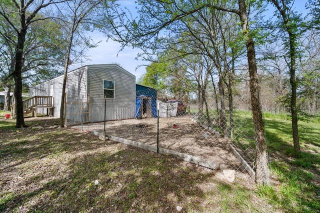 199 Fcr 1051, Streetman, TX 75859