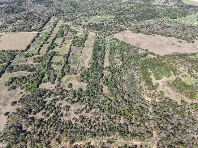 199 Fcr 1051, Streetman, TX 75859