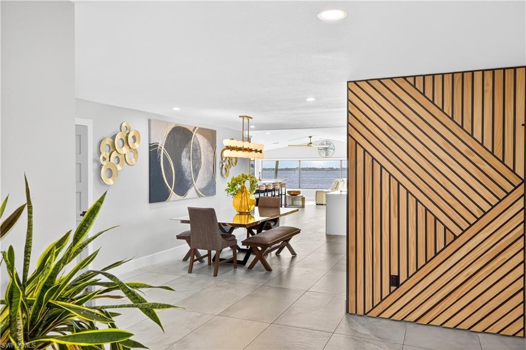 Image 14 of property listing at 3907 SE 21st PL, Cape Coral, FL 33904