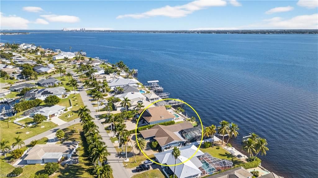 Image 47 of property listing at 3907 SE 21st PL, Cape Coral, FL 33904