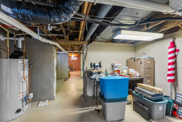 1866 County Road F E, White Bear Lake, MN 55110