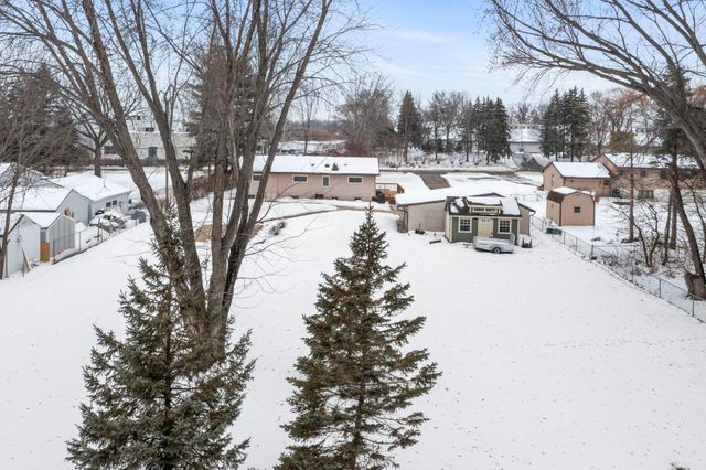 1866 County Road F E, White Bear Lake, MN 55110