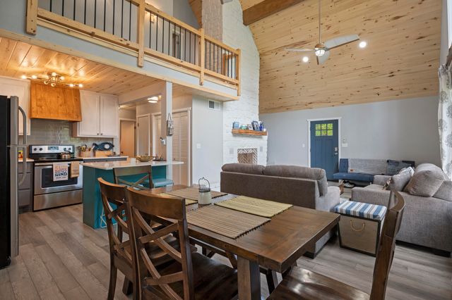175 Red Oak Lane, Eucha, OK 74342