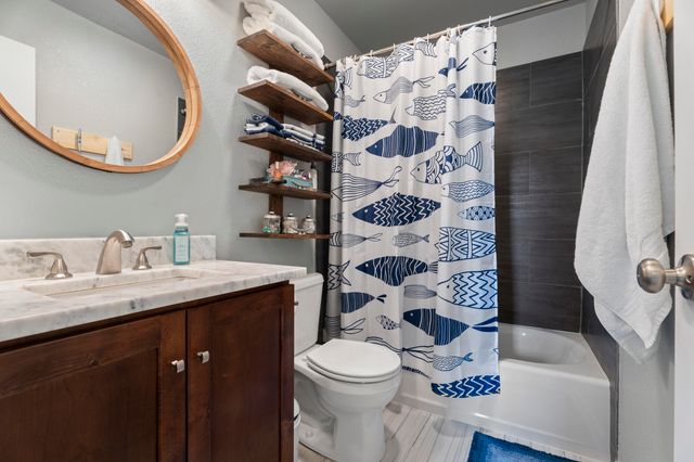 175 Red Oak Lane, Eucha, OK 74342