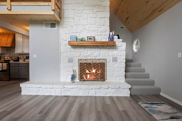 175 Red Oak Lane, Eucha, OK 74342