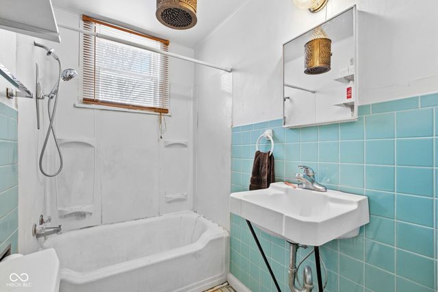 604 N West Street, Lebanon, IN 46052