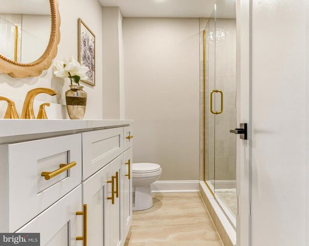 326 LIBERTY AVE, Mount Ephraim, NJ 08059