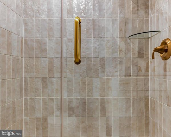 326 LIBERTY AVE, Mount Ephraim, NJ 08059